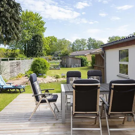 Holiday home Gorgeous In With Wifi Millinge